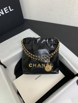 CHANEL – 2